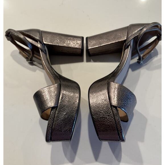 Banana Republic Women's Size 8 Pewter Metallic Leather Platform Heels - Picture 4 of 13